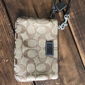 Coach Wristlet - used but in excellent condition